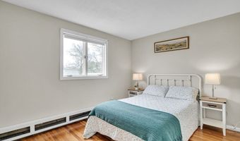 19 Tremlett Rd, Billerica, MA 01821