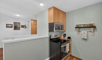 3909 Minnetonka Ave, Ames, IA 50010