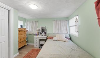 3 Lane 7, Coventry, RI 02816