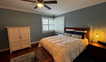 820 S WASHINGTON St 226, Alexandria, VA 22314