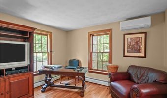 143 Ross Hill Rd, Charlestown, RI 02813