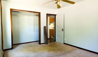 105 Oak 2 St, Bainbridge, GA 39819