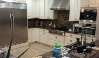 11 Bracket Cir, Charlestown, NH 03603