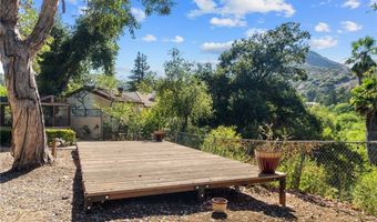 28925 Medea Mesa Rd, Agoura Hills, CA 91301