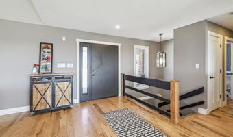 33065 W Trail Ridge Cir, Adel, IA 50003