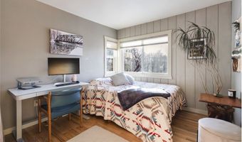 1232 N 8th Ave, Bozeman, MT 59715