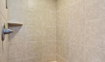 217 Collier Dr, Albertville, AL 35951