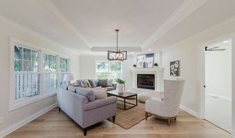 931 Mellowood Dr, Indianapolis, IN 46217
