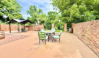 617 State St, Alton, IL 62002