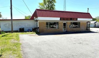 6435 Bethesda Ln, Batesville, AR 72501