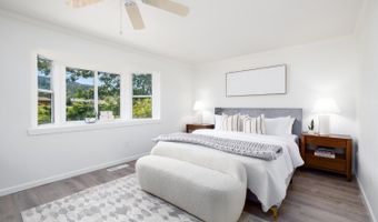 137 Valley Lakes Dr, Santa Rosa, CA 95409