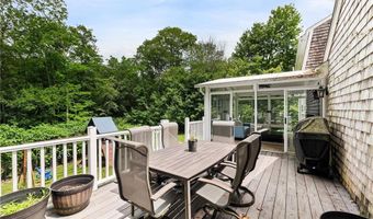 36 Daniel Dr, North Kingstown, RI 02852