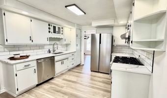 6408 Rosalind Ln, Anderson, IN 46013