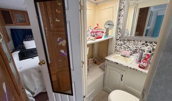 6 Viewland Ct 17, Alton, NH 03809