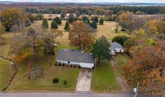 1203 Gerald St, Barling, AR 72923