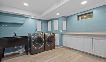47 Morgan Ave 29, Johnston, RI 02919