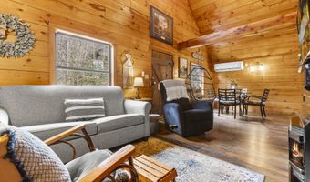 645-1 Right Fork Fixer Rd, Beattyville, KY 41311