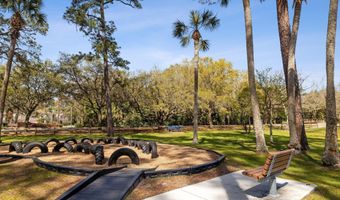 2058 BEACH Ave, Atlantic Beach, FL 32233