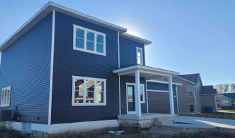 404 Chad Trl, Arlington, WI 53911