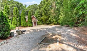 14 Bourget Ct, North Smithfield, RI 02896