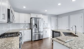 124 Northill Dr A, Amherst, NY 14221