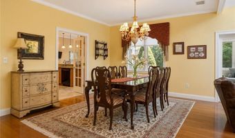 36 Overlook Dr 36, North Kingstown, RI 02852