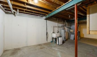 427 Ryan Rd, Ann Arbor, MI 48103