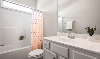 102 Regal Pond Dr, Angier, NC 27501