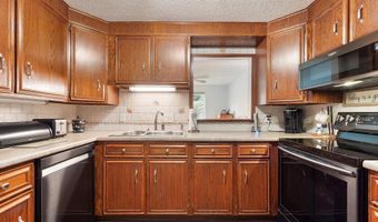 22 Briston Ct, Bedford, NH 03110