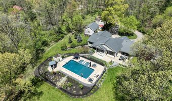 266 Pettis Ave NE, Ada, MI 49301