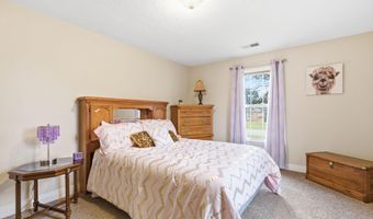 114 Windsor Ave, Bardstown, KY 40004