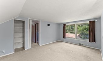 1929 Jerrold Ave, Arden Hills, MN 55112