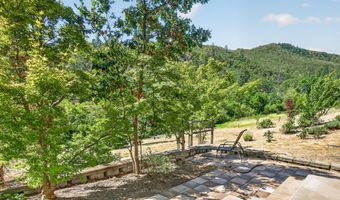 1921 Ashland Mine Rd, Ashland, OR 97520