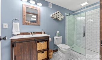118 Houston St, Asheville, NC 28801