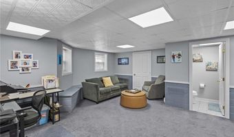 4 Hunters Run, North Providence, RI 02904