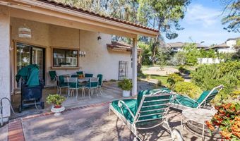 462 Avenida Adobe, Escondido, CA 92029