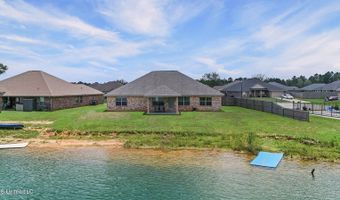 6236 Emerald Lake Dr, Biloxi, MS 39532