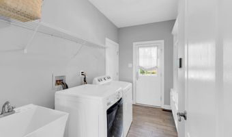 42 Ridgeview Way, Allentown, NJ 08501