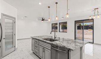 3472 Sundial Dr, Bullhead City, AZ 86429
