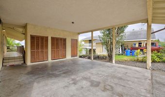 74-5042 KEALAPUA St, Kailua Kona, HI 96740