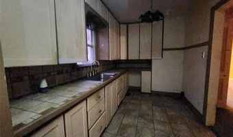 2015 S Dewey Ave, Bartlesville, OK 74003