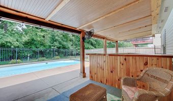7372 Oakview Dr, Avon, IN 46123