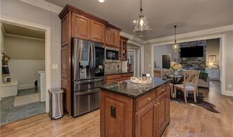 8785 Mica Crk, Ball Ground, GA 30107