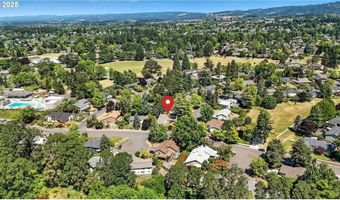 15025 NW Oak Hills Dr, Beaverton, OR 97006