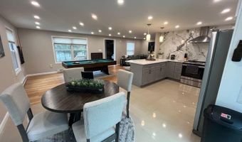 20 Lakeview Dr, Albrightsville, PA 18210