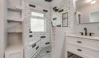 202 Woodlawn Dr, Keene, TX 76059