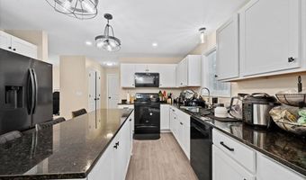 28 Murray Rd, Ashburnham, MA 01430