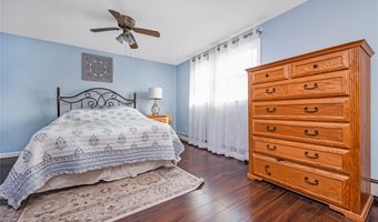 15 Bingham Pl, Amityville, NY 11701
