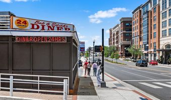 1016 WAYNE St 1007, Arlington, VA 22204