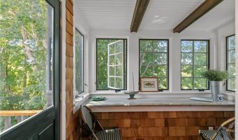 99 Coggeshall Ave 2, Newport, RI 02840